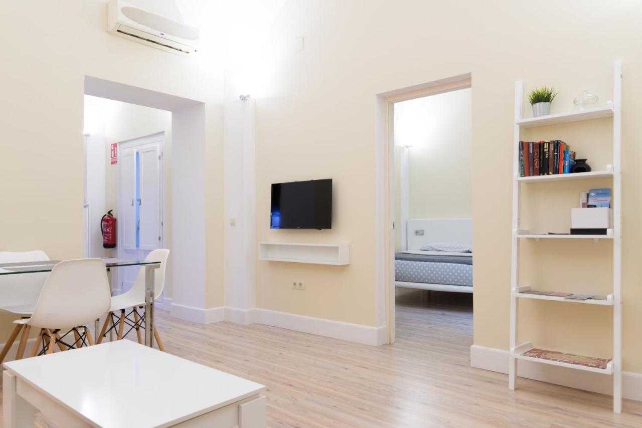 Adama Apartamento Turistico Caces Chambre photo